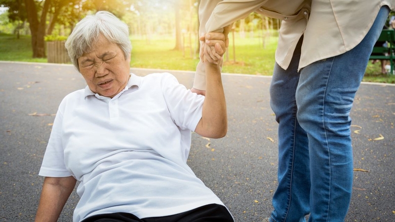 Cần nhận biết triệu chứng hạ huyết áp càng sớm càng tốt